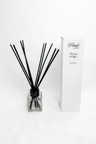 Petals of Walton Reed Diffuser Rosemary & Thyme